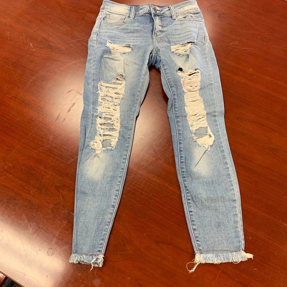 Cello Raw Hem Distressed Skinny Jeans sz 1